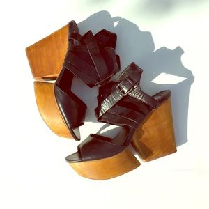 ✂️Dolce Vita Wooden Platform Heels